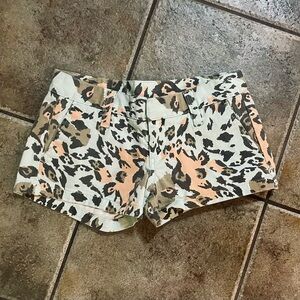 Hurley Mint Green Orange Leopard Print Shorts Sz 0
